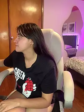 Camila pinkk online show from March 2025 07:49:01 PM