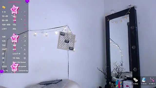 Yorkeidys1 online show from December 2025 02:21:01 AM