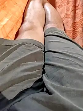 Snapshot of xandeenara25 chatting on January 2025 12:37:02 AM xandeenara25 online show from January 2025 12:37:02 AM