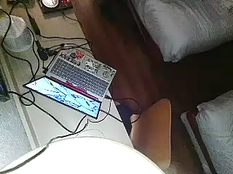 Snapshot of justthetip4209 chatting on February 2025 07:41:02 PM justthetip4209 online show from February 2025 07:41:02 PM