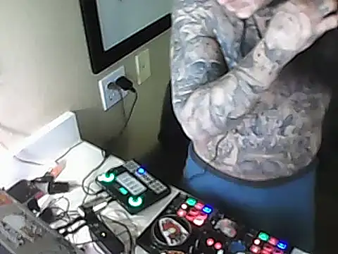 Snapshot of justthetip4209 chatting on March 2025 08:26:02 AM justthetip4209 online show from March 2025 08:26:02 AM