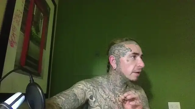 Snapshot of justthetip4209 chatting on March 2025 02:47:01 AM justthetip4209 online show from March 2025 02:47:01 AM