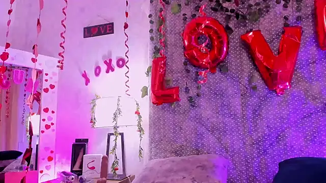 VeronicaOlson  online show from February 2025 04:47:02 AM