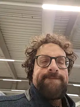 littlehairyman online show from January 2025 09:56:01 AM