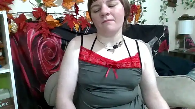 Snapshot of AverageRose chatting on January 2026 10:53:02 AM AverageRose online show from January 2026 10:53:02 AM