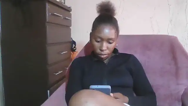 Hotdaily04 online show from September 2025 07:33:02 AM