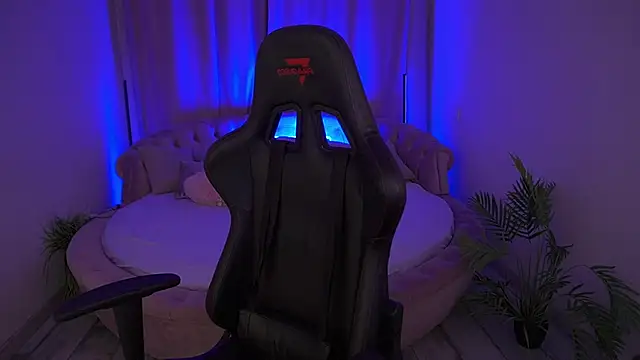 Snapshot of Marmeladkaaa chatting on November 2025 02:28:02 PM Marmeladkaaa online show from November 2025 02:28:02 PM