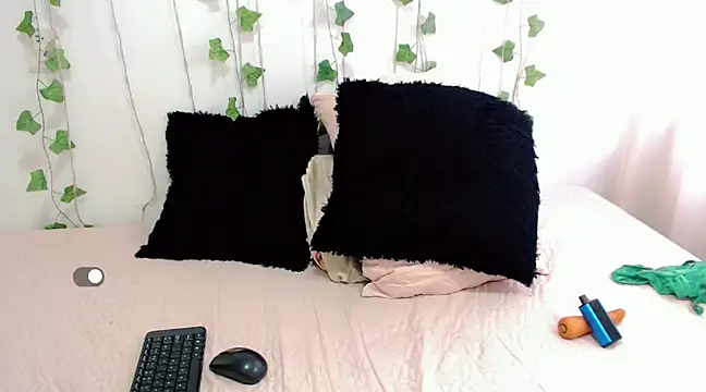 mia grey01 online show from January 2025 02:53:02 PM