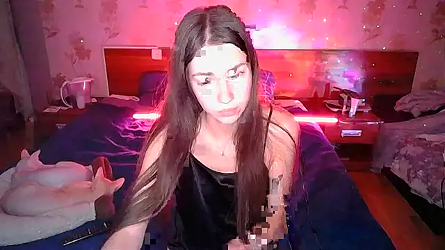 NicoleCaramel online show from November 2025 04:01:02 PM