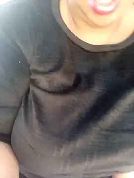 Snapshot of Samara-Bella chatting on December 2025 03:30:02 PM Samara-Bella online show from December 2025 03:30:02 PM