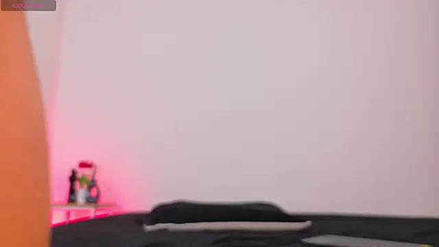 cristal antoni online show from March 2026 09:04:01 AM