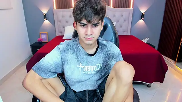 Tommy18   online show from March 2026 03:35:02 AM