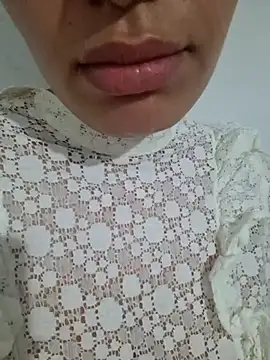 Snapshot of nonalona199999 chatting on February 2025 03:02:01 AM nonalona199999 online show from February 2025 03:02:01 AM