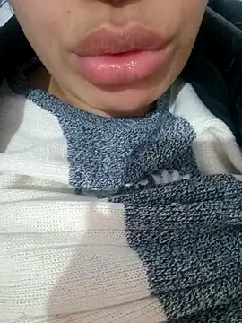 Snapshot of nonalona199999 chatting on March 2025 08:31:02 PM nonalona199999 online show from March 2025 08:31:02 PM