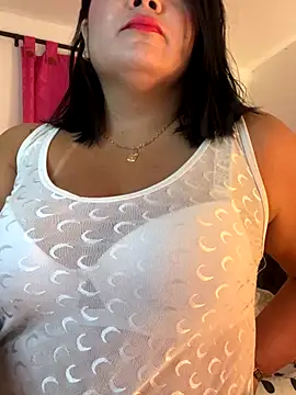 Snapshot of karla_hotgirl chatting on September 2025 01:38:02 AM karla hotgirl online show from September 2025 01:38:02 AM