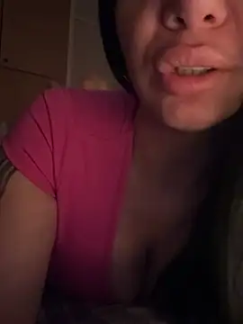 Snapshot of titi_titaki chatting on March 2025 11:22:01 PM titi titaki online show from March 2025 11:22:01 PM