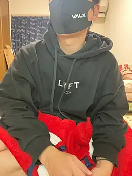 K0718 online show from February 2025 01:43:02 PM