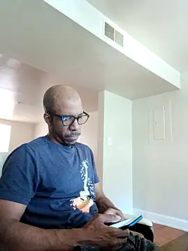 MrDaddyBbSnake online show from October 2025 06:50:01 PM