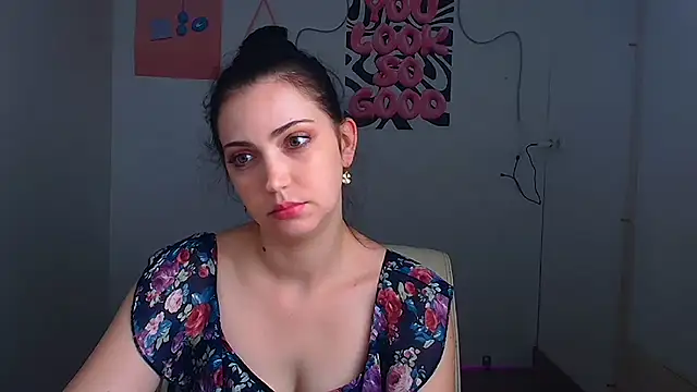 Snapshot of Amalia_amor chatting on July 2026 06:08:02 AM Amalia amor online show from July 2026 06:08:02 AM