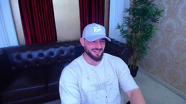 AdamJamesonn online show from November 2025 05:42:02 AM