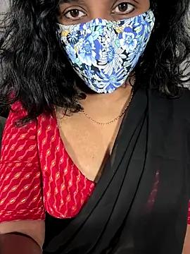 ArathyNambyarMallu online show from November 2025 09:31:02 AM