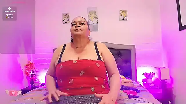 Snapshot of VickyBoobss chatting on July 2026 12:23:01 PM VickyBoobss online show from July 2026 12:23:01 PM