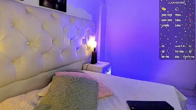 kathy bakerr online show from October 2025 01:56:01 PM