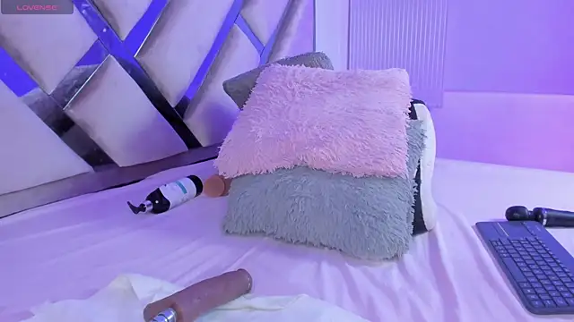 kathy bakerr online show from April 2026 07:58:02 PM