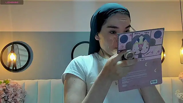 chelsea bolton  online show from March 2026 12:13:01 PM