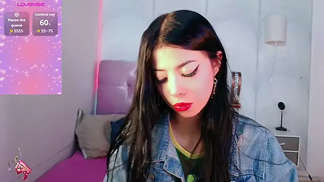 madison oli online show from November 2025 12:05:02 PM