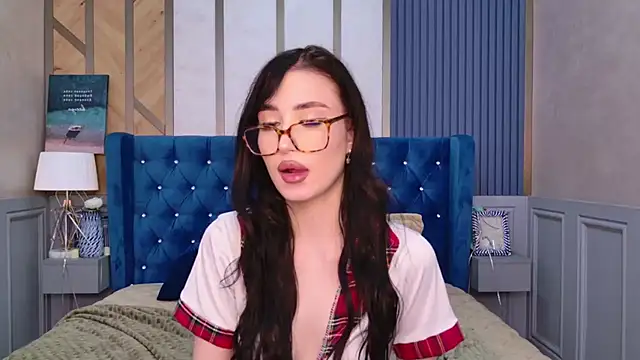 Snapshot of EmmaLawrens chatting on February 2025 06:54:01 PM EmmaLawrens online show from February 2025 06:54:01 PM