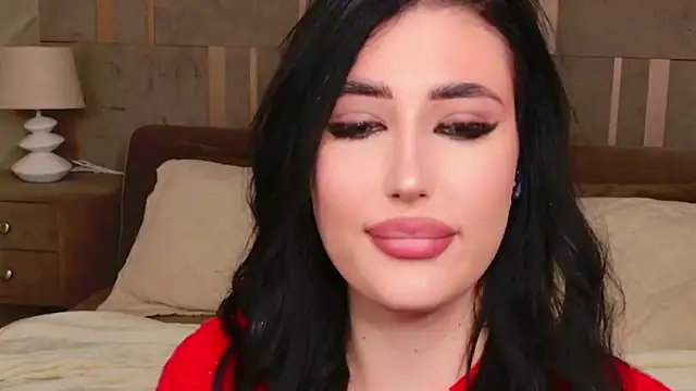 Snapshot of EmmaLawrens chatting on September 2025 03:34:02 PM EmmaLawrens online show from September 2025 03:34:02 PM