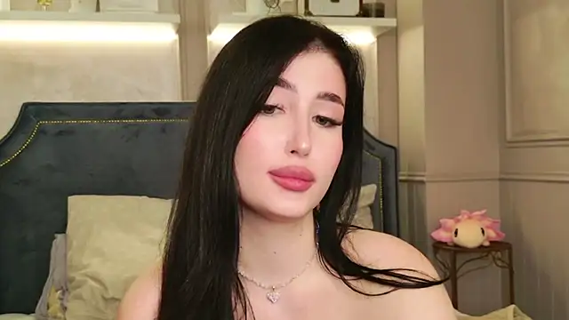 Snapshot of EmmaLawrens chatting on September 2025 04:36:02 AM EmmaLawrens online show from September 2025 04:36:02 AM