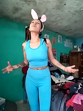 Cleo Hott online show from October 2025 07:12:01 PM