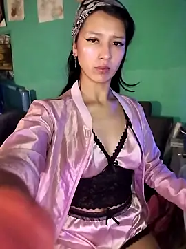 Cleo Hott online show from November 2025 05:29:02 AM