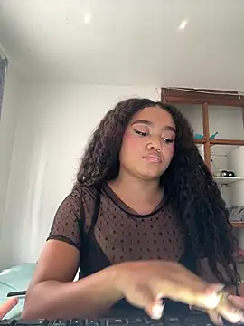 Snapshot of JasmineRose7 chatting on June 2026 02:33:01 PM JasmineRose7 online show from June 2026 02:33:01 PM