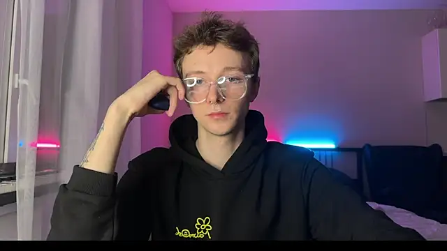 Snapshot of Calvin_Polanski chatting on January 2025 11:21:02 PM Calvin Polanski online show from January 2025 11:21:02 PM