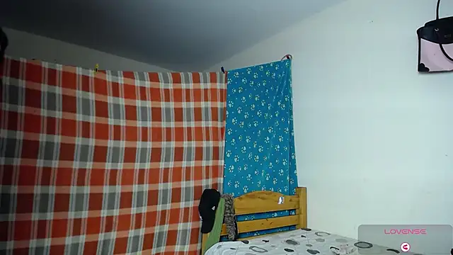 boysLittle online show from January 2026 12:46:02 AM