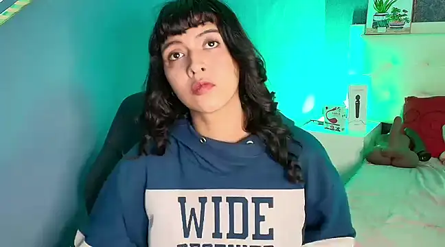 gabriela cortez online show from March 2025 10:26:01 PM