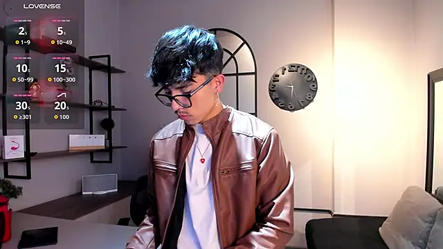 tim  fox online show from October 2025 12:09:02 PM