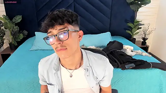 tim  fox online show from November 2025 12:02:02 PM