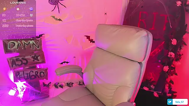 Snapshot of valu_557 chatting on October 2025 11:56:02 PM valu 557 online show from October 2025 11:56:02 PM