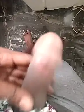 mario0212 online show from March 2026 02:09:02 PM