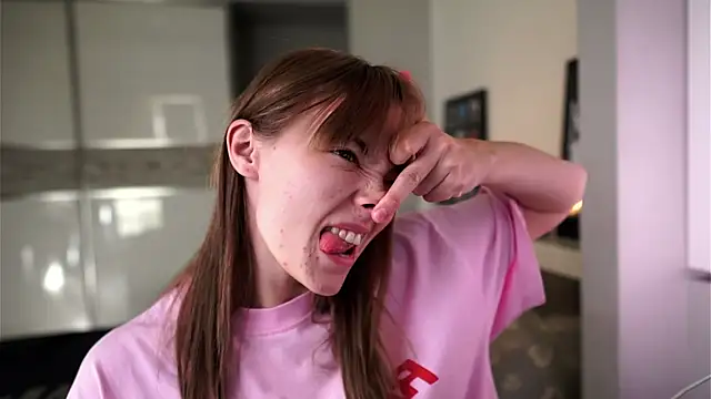 ileanacampbe online show from September 2025 04:23:02 AM