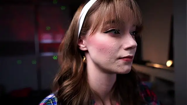 ileanacampbe online show from November 2025 05:45:02 AM