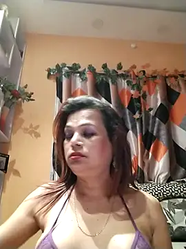 SANA-LEONI online show from February 2026 03:32:02 PM