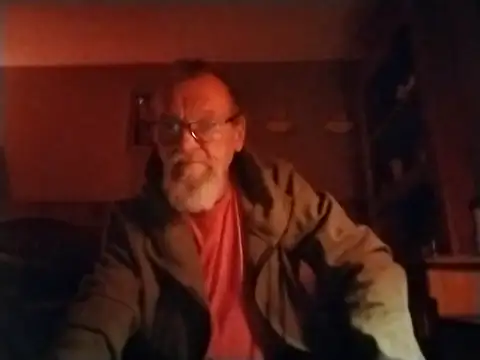 Snapshot of Aldick68 chatting on February 2025 11:32:02 PM Aldick68 online show from February 2025 11:32:02 PM