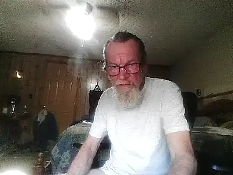 Snapshot of Aldick68 chatting on March 2025 10:19:02 PM Aldick68 online show from March 2025 10:19:02 PM