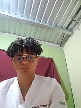 TwinklindoFJ online show from February 2025 02:18:01 AM