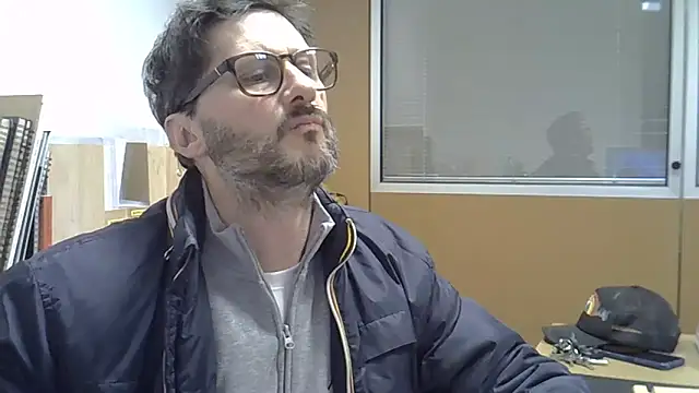 Cellino4 online show from January 2025 08:54:01 PM